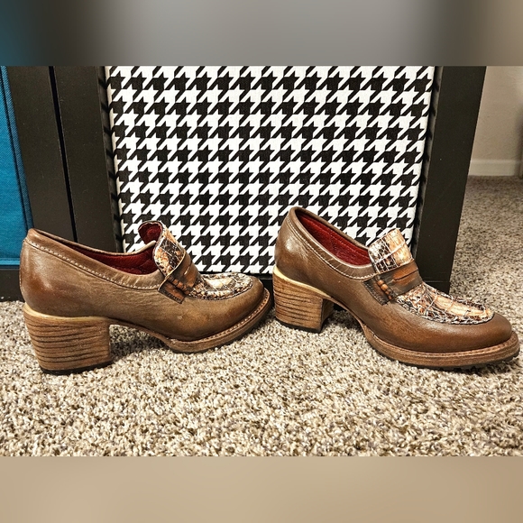 Freebird by Steven - Bristol in Pink Multi Size 6 - Picture 4 of 6